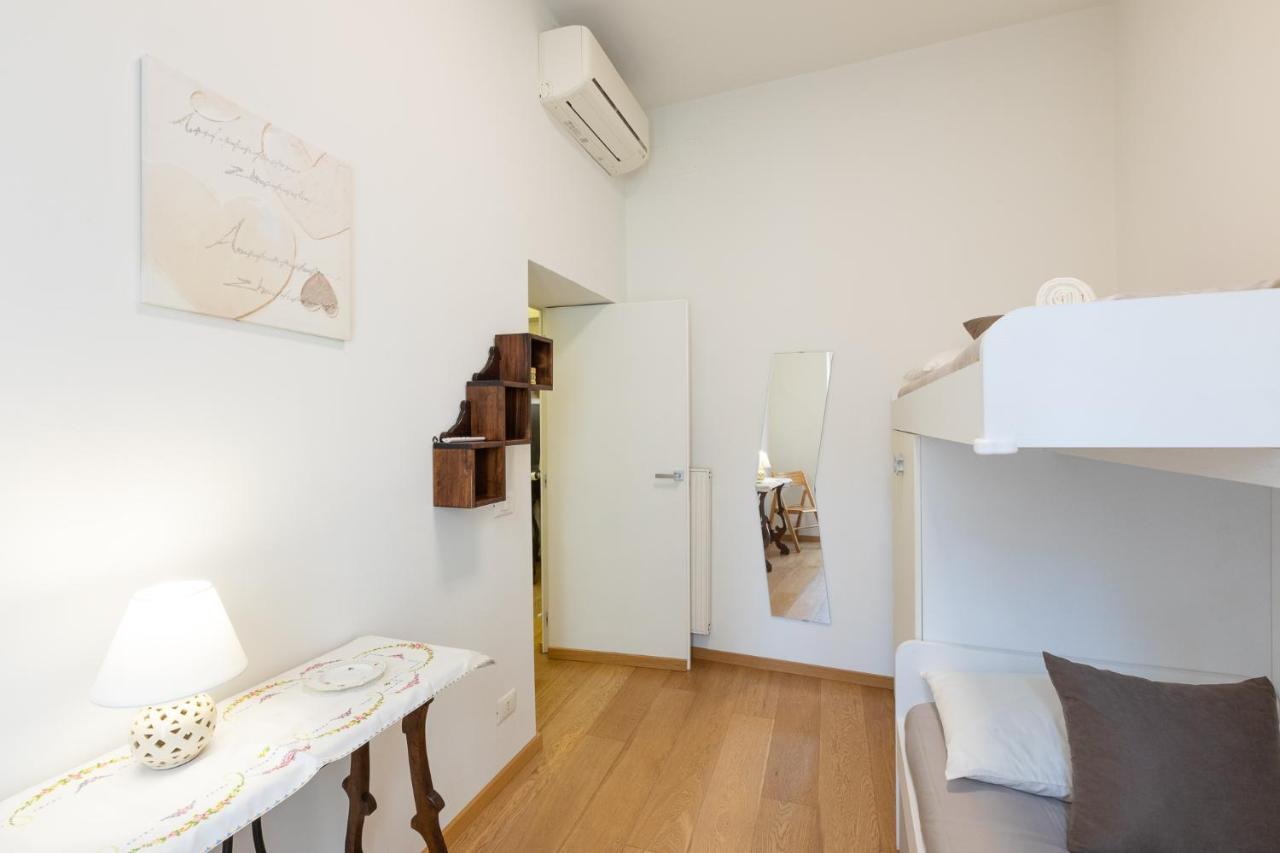 Trevi Rome Central House Bagian luar foto