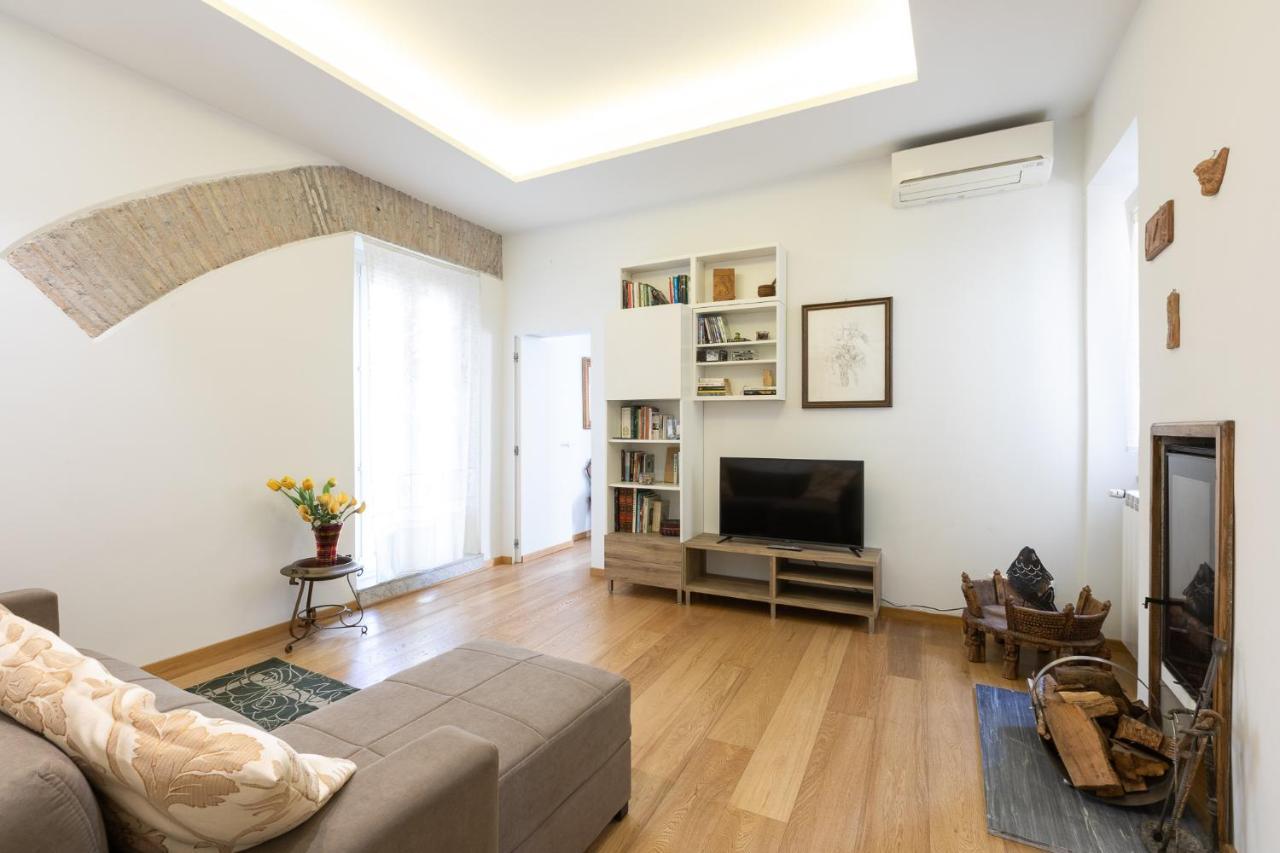 Trevi Rome Central House Bagian luar foto